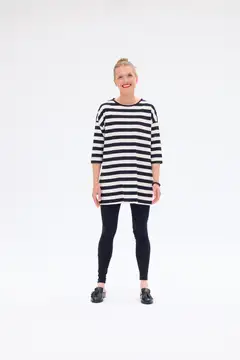 RATIA® naisten trikootunika Maisa, raita - Musta/hiekka - 1