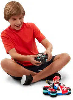 Nintendo Mario Kart Mini RC -kilpa-auto - 11
