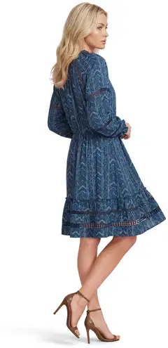 Margaux Riviera naisten lyhyt kuviollinen frillahelmainen mekko SOK-001A - BLUE - 3
