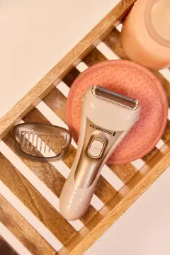 Remington ladyshaver BareMe™ ladattava WDF310 - 7