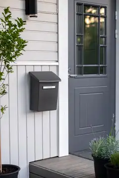 Orthex muovinen postilaatikko välikannella - 8