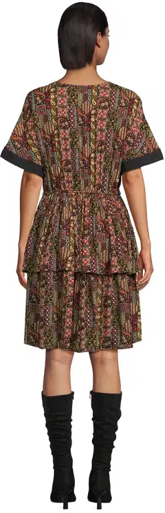 Margaux Riviera naisten lyhyt kuviollinen frillahelmainen mekko SOK-120 - WINE AOP - 3