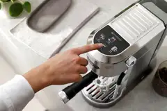 De'Longhi duo espressokeitin Dedica EC890.M - 6