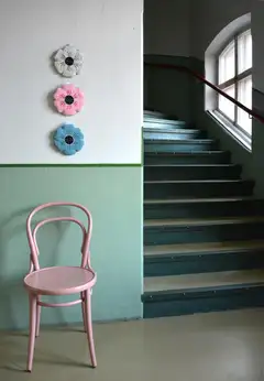 MUM’s LEINIKKI vaaleanpunainen designkukka-seinäkoriste - 2