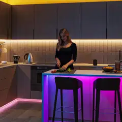 Philips Smart Lighting BOS kohdevalaisin GU10 5W RGB + säädettävä valkoinen kaukosäätimellä - 8