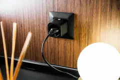 Shelly Plug M Gen3 Black - WiFi-älypistoke, 13 A - 5