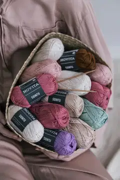 Novita lanka Sointu 50 g balladi 123 - 4