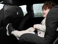 Dooky autonpenkin potkusuoja - 8