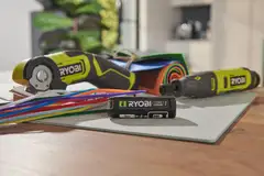 Ryobi 4V akkupaketti 2x 3,0 Ah USB Lithium RB4L30X2 - 4