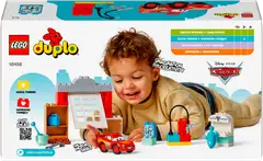 LEGO® DUPLO Disney TM 10456 McQueenin vierailu Docin tallilla - 3