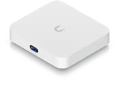 Ubiquiti kompakti multi-WAN-pilviyhdyskäytävä UCG-Ultra - 5