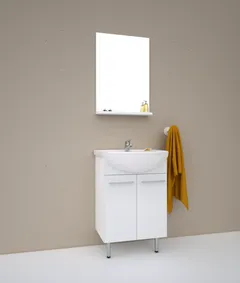 Indoor 3in1 kylpyhuonekalustesetti, sisältää allaskaapiston ovilla, posliinialtaan ja peilin hyllytasolla - 3