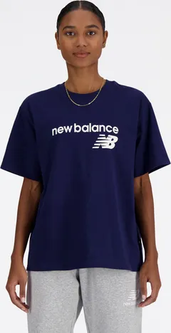 New Balance Naisten Sport Jersey Graphic Relaxed T-paita - PIGMENT - 1