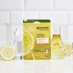 Garnier SkinActive Vitamin C Sheet Mask Super Hydrating + Brightening kosteuttava ja heleyttävä kangasnaamio 28 g - 7