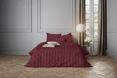 mistral Home pussilakanasetti Satin stripe 150x210 cm, viininpunainen - 2