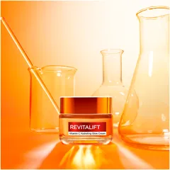 L'Oréal Paris Revitalift Clinical päivävoide normaalille iholle 50 ml - 4