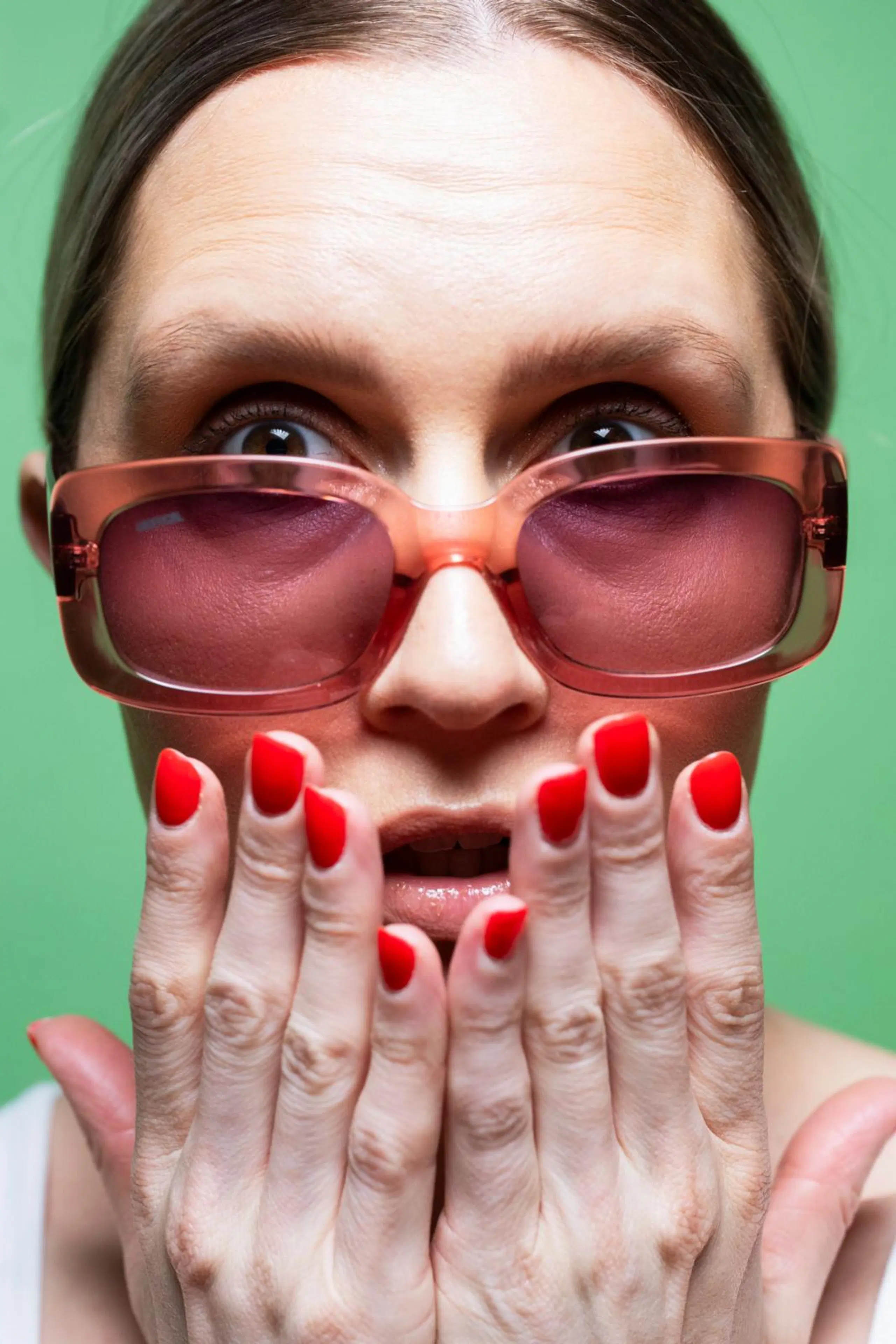 Kasvokuva Janita Autiosta. 