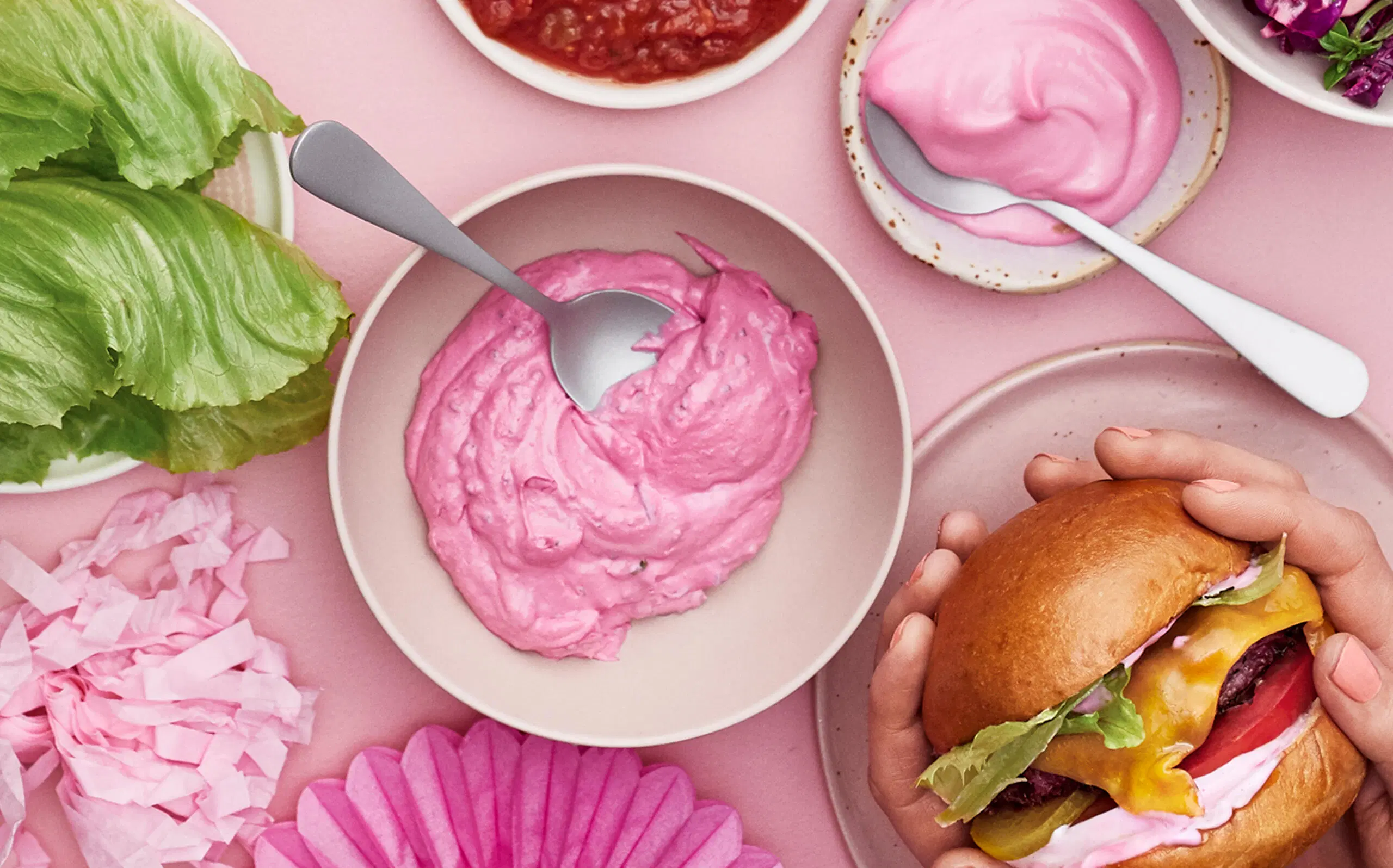 Helppo punajuuritahna