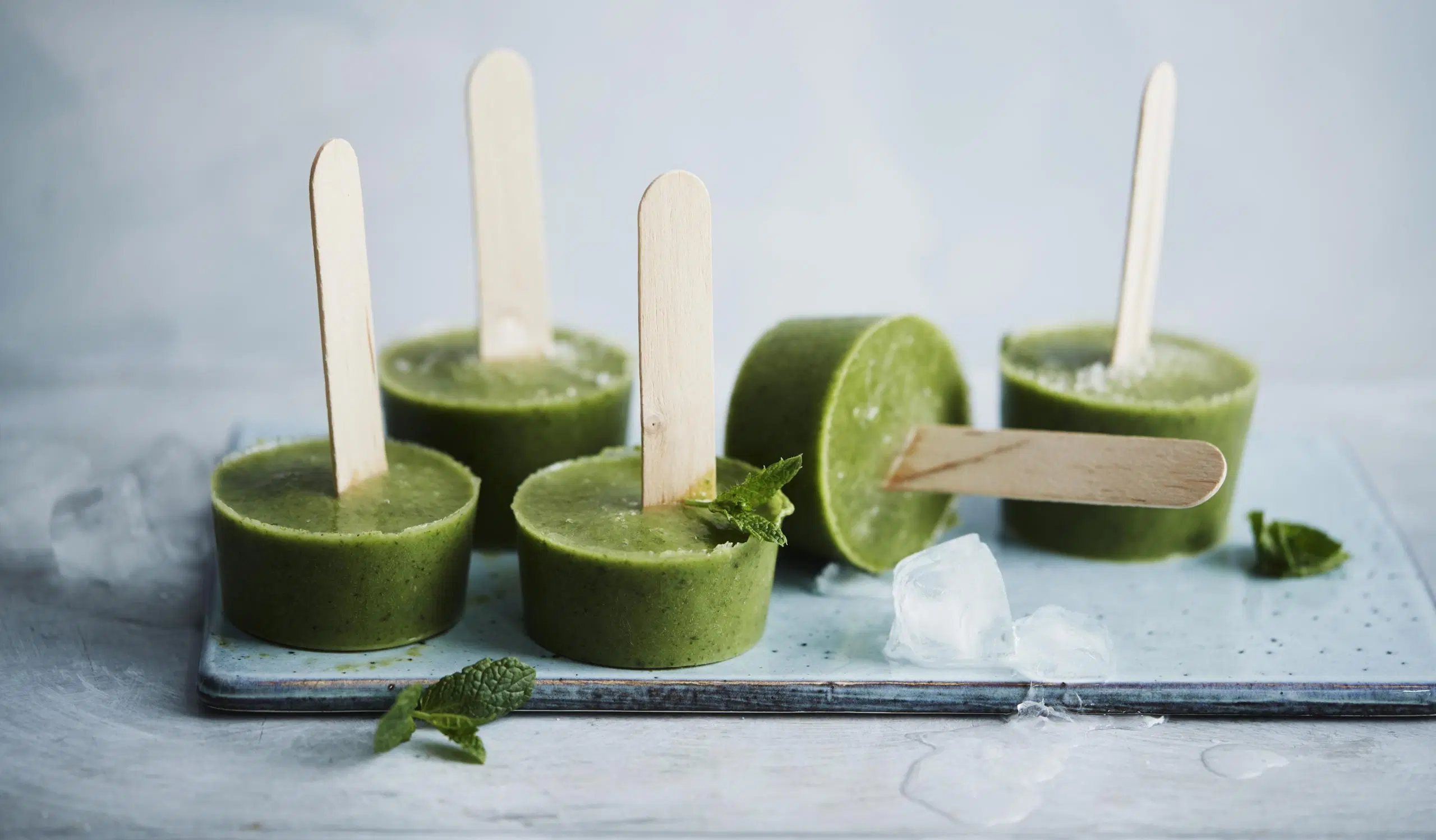 Vihersmoothiejäätelöt