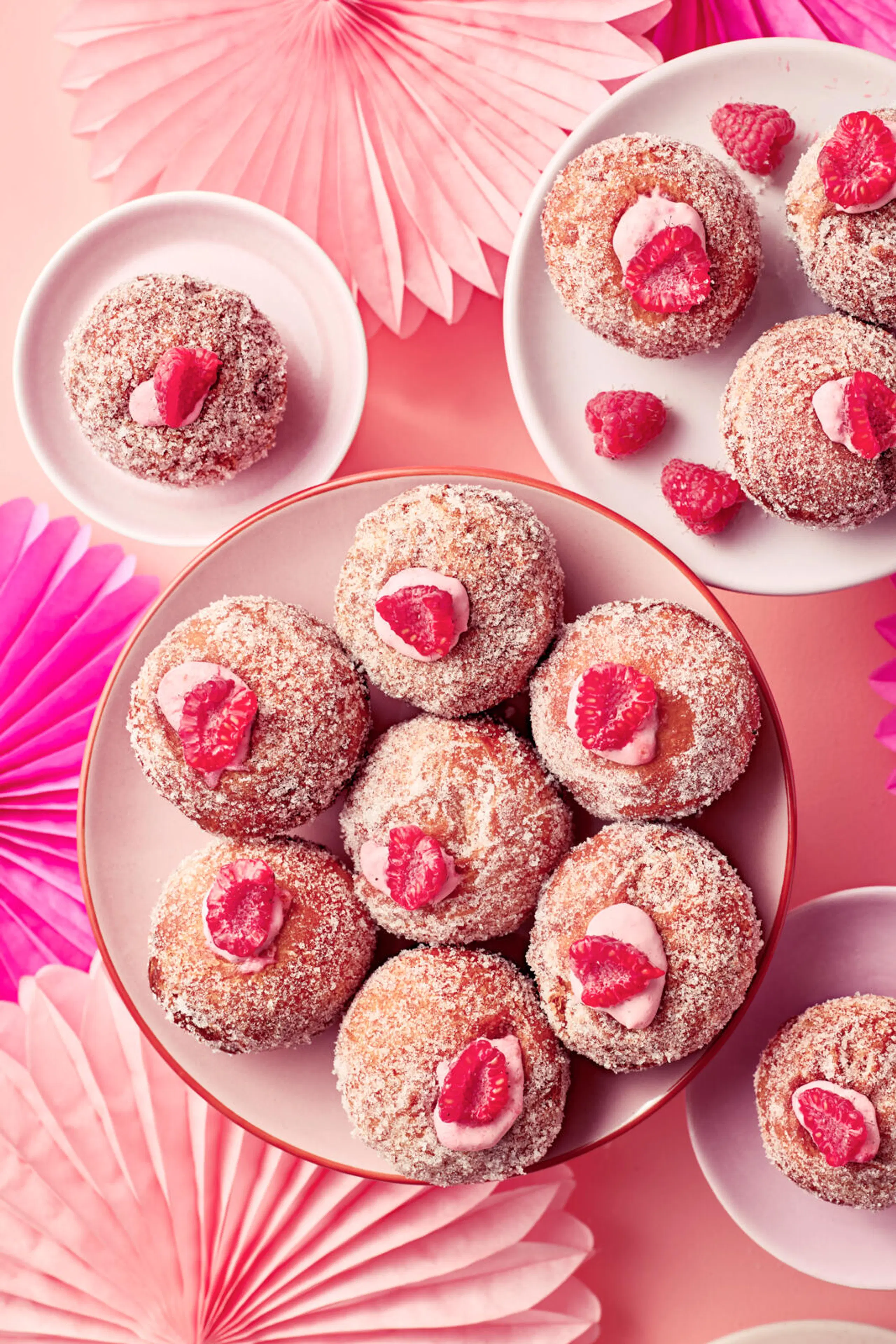 Munkit juustokakkutäytteellä