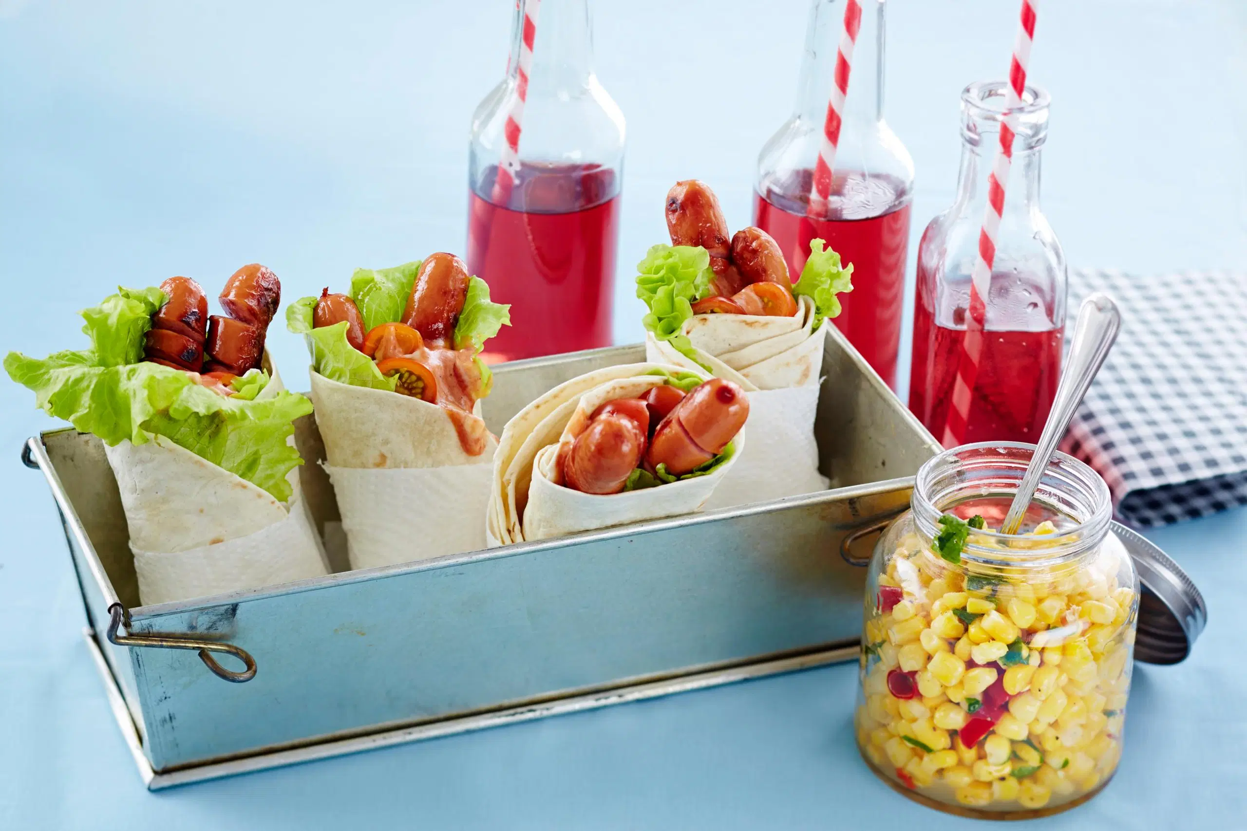 Nakki-tortillakääröt ja maissisalsa