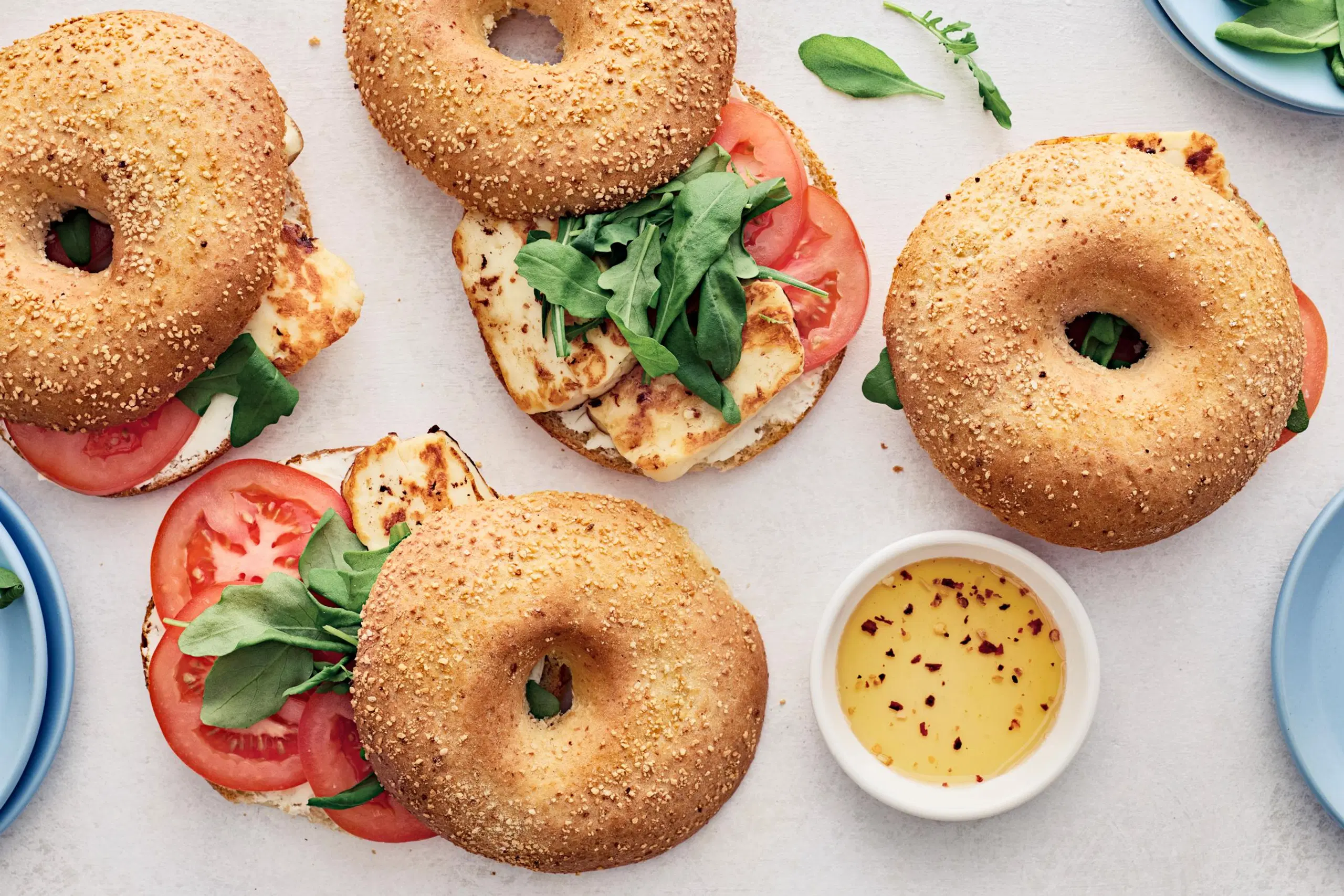 Hot honey -halloumibagelit