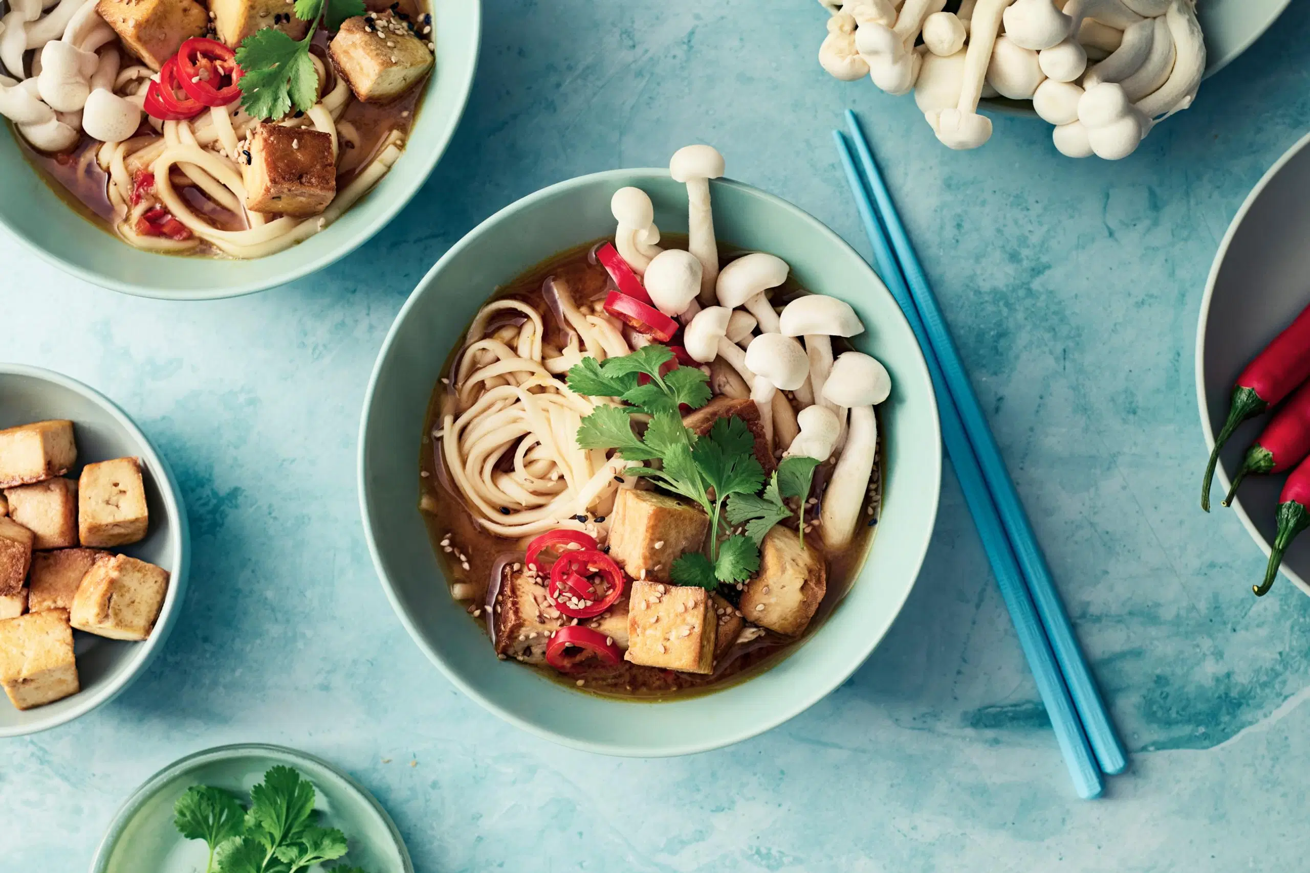 Ramen tofulla ja sienillä