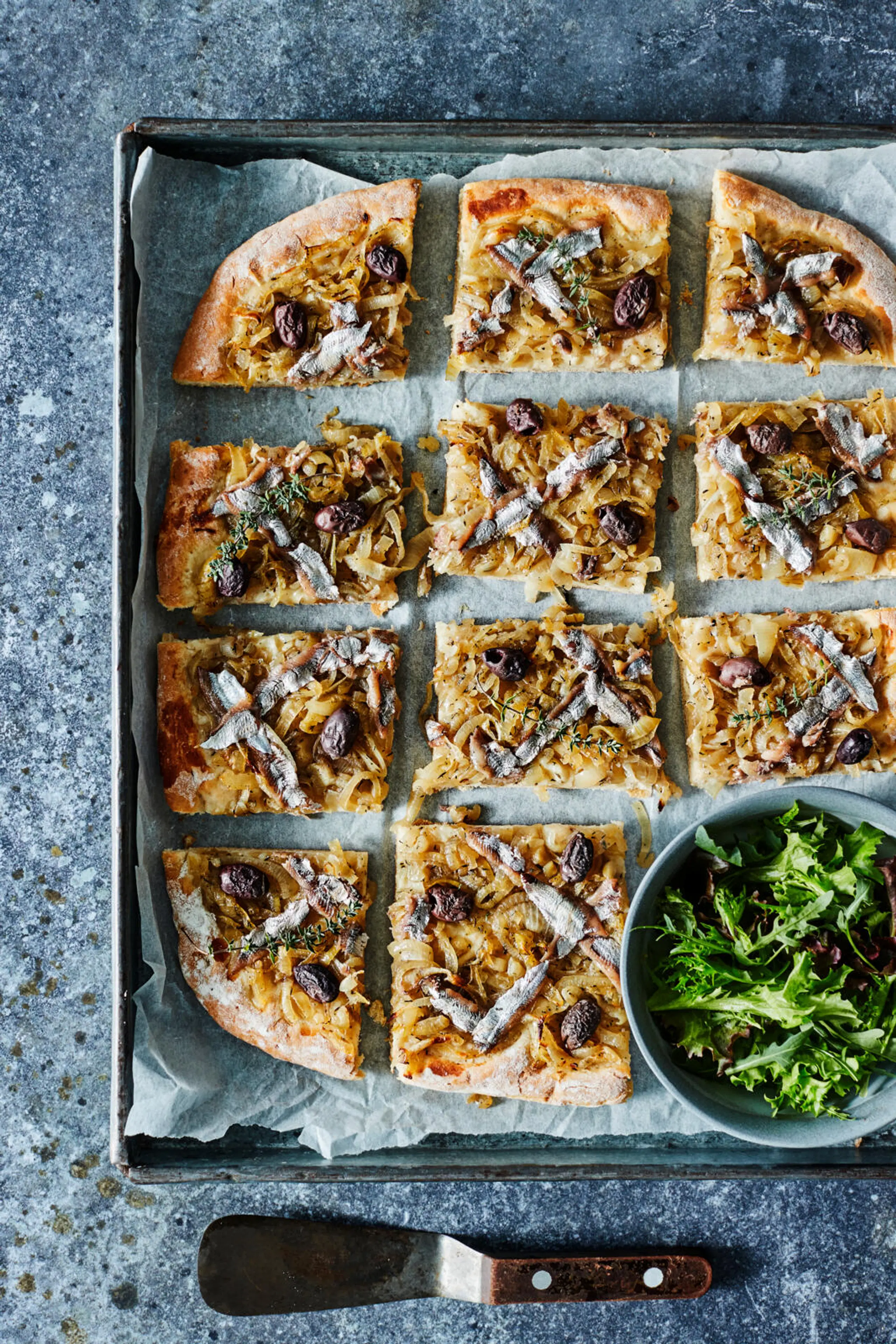 Ranskalainen sipulipiiras eli pissaladière