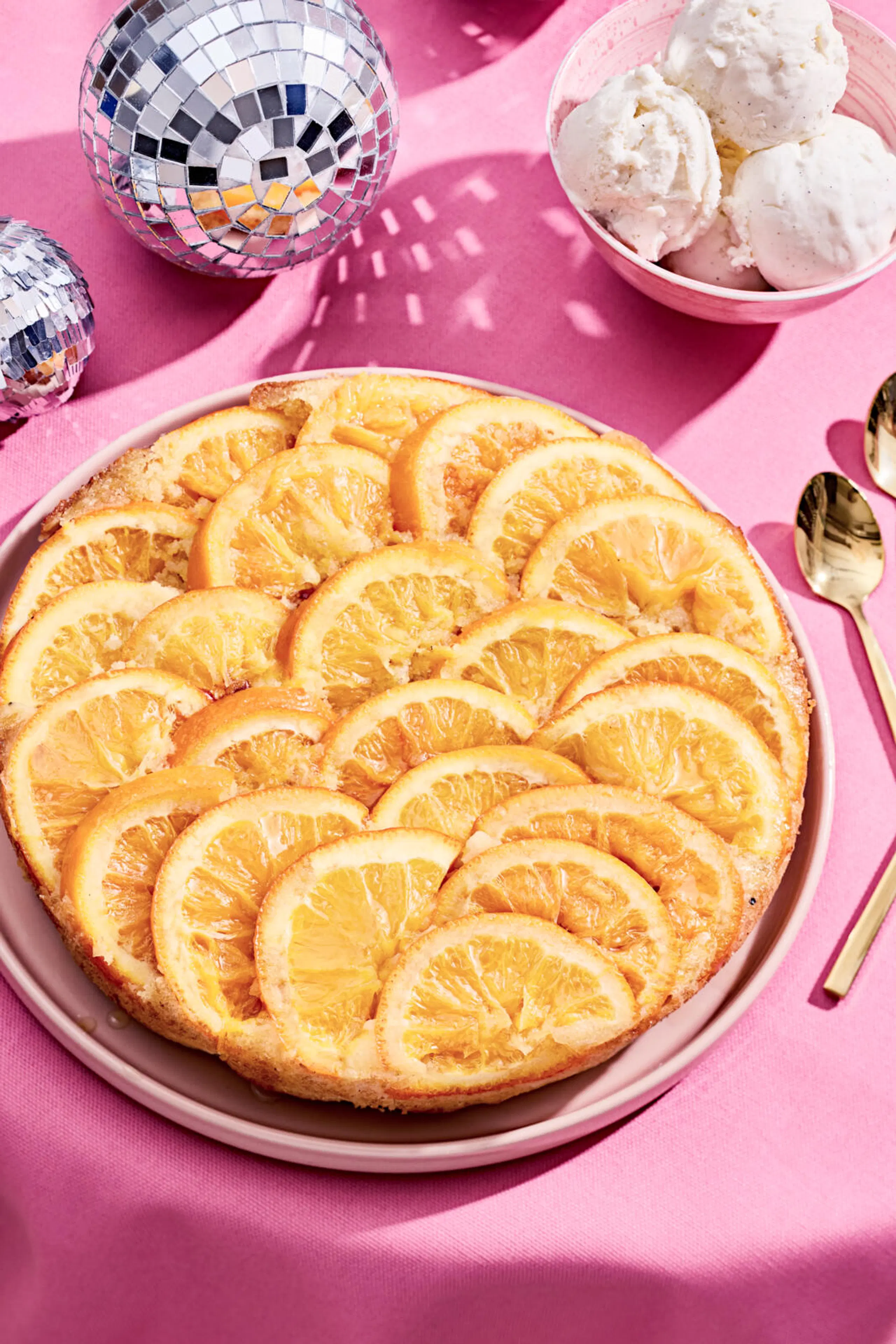 Appelsiinikeikauskakku