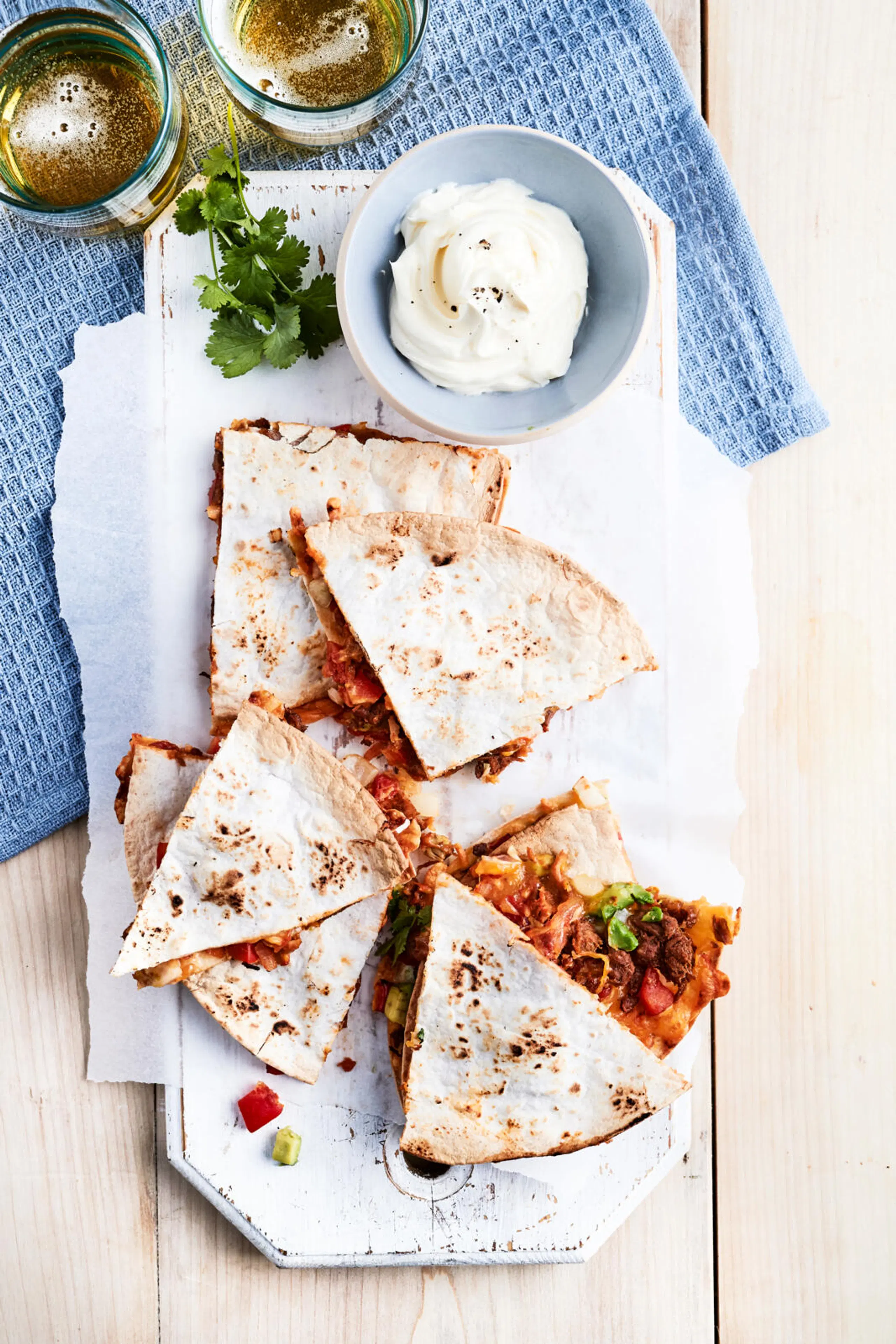 Kasvisquesadillat uunissa