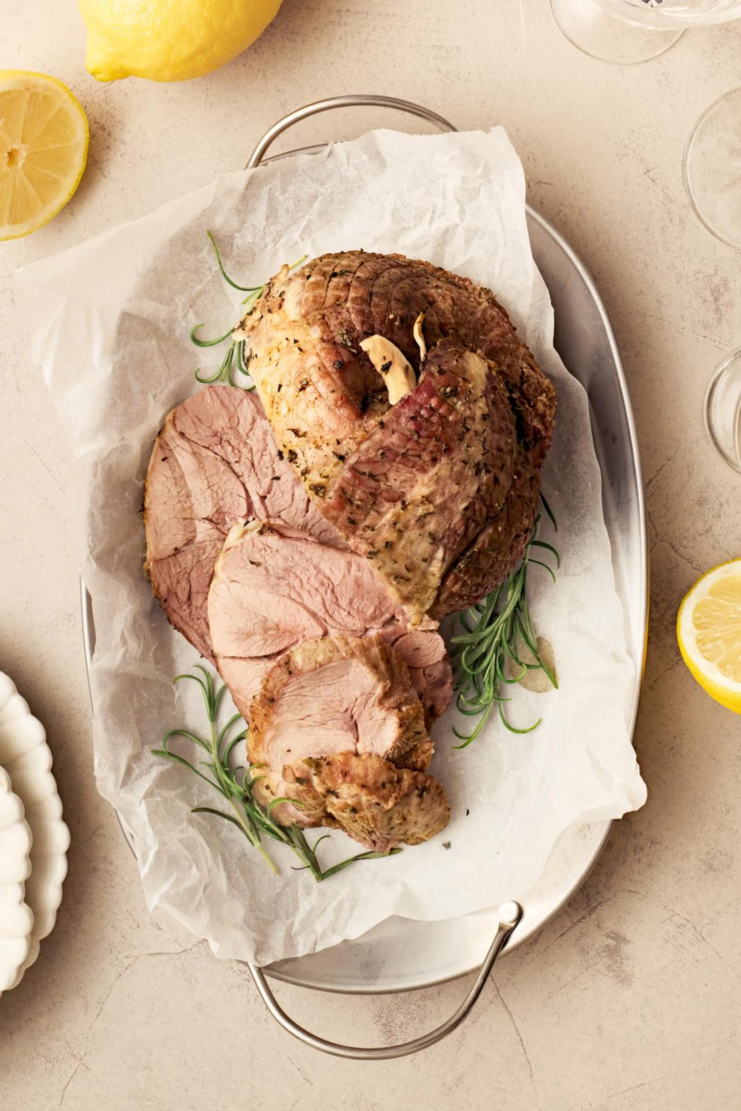 Yrttinen karitsanpaisti