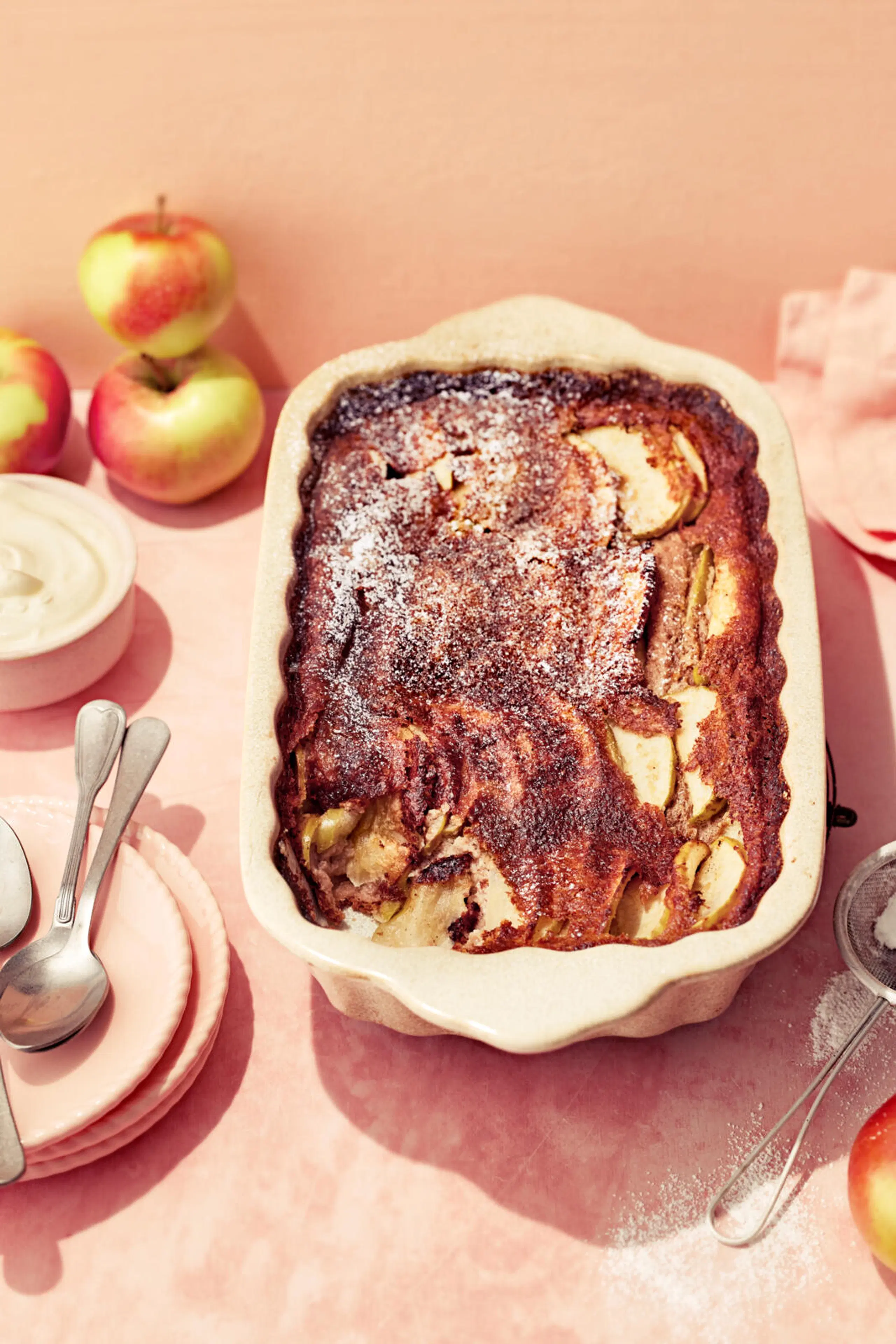 Ranskalainen omenapannukakku eli omena-clafoutis