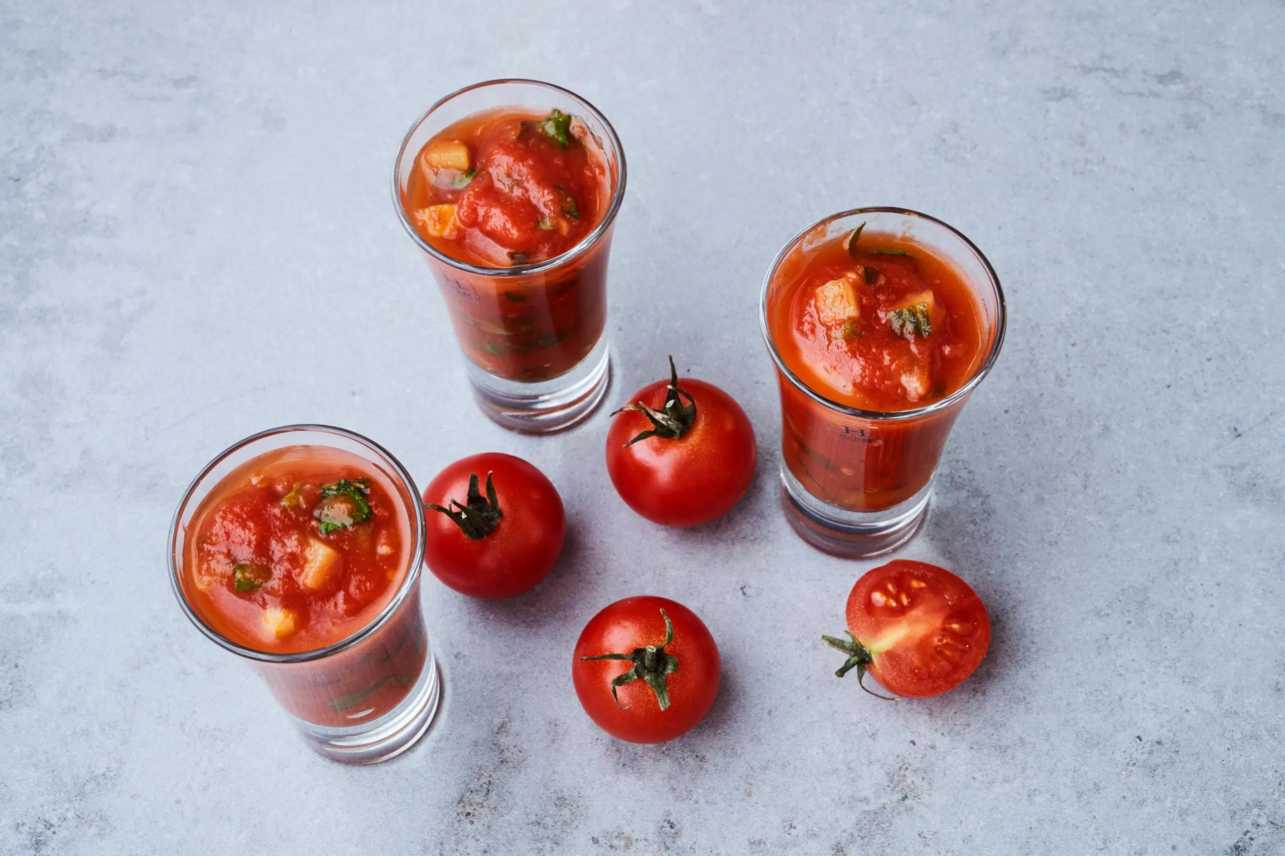Gazpacho-shotit