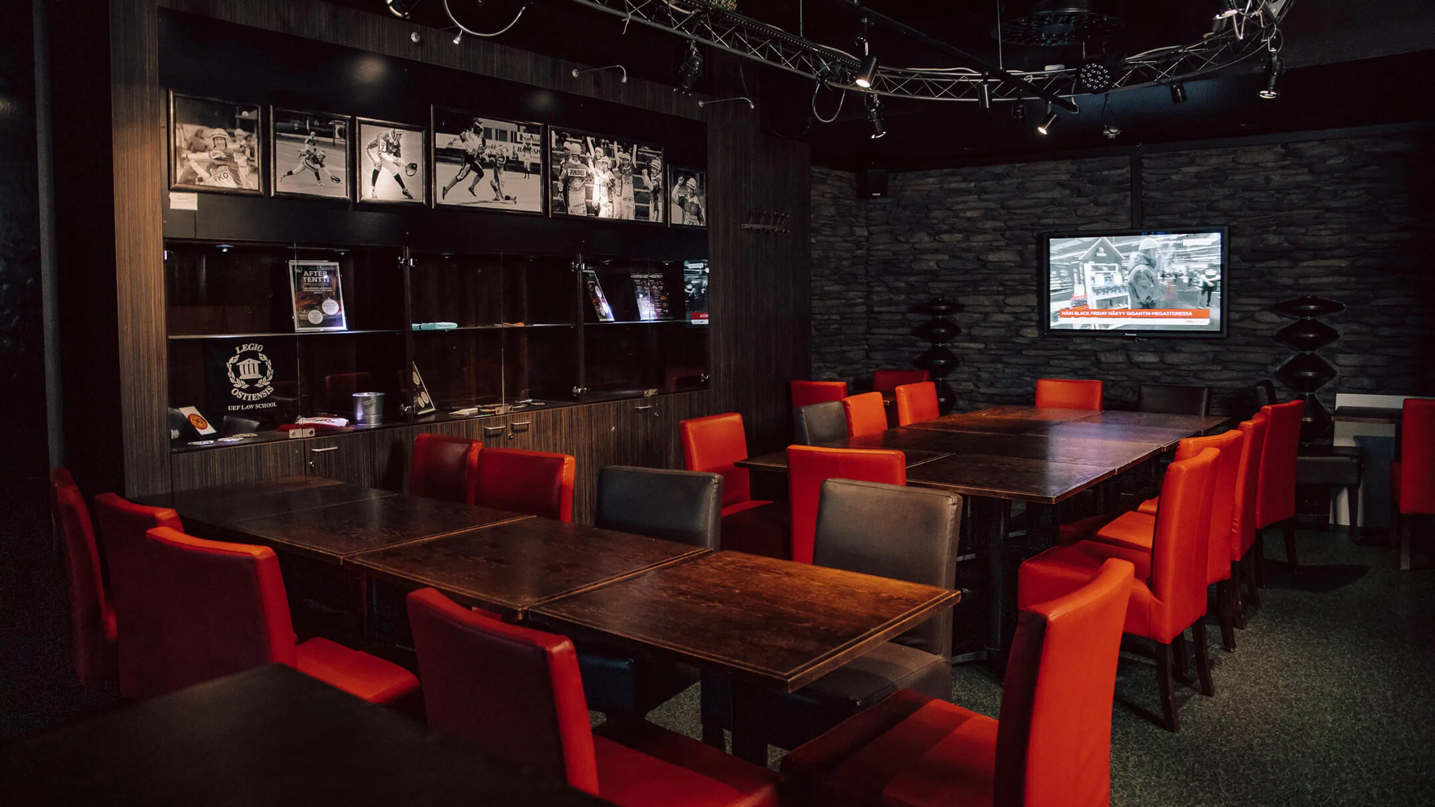 Bar Play kabinetti