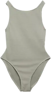 Esprit uimapuku