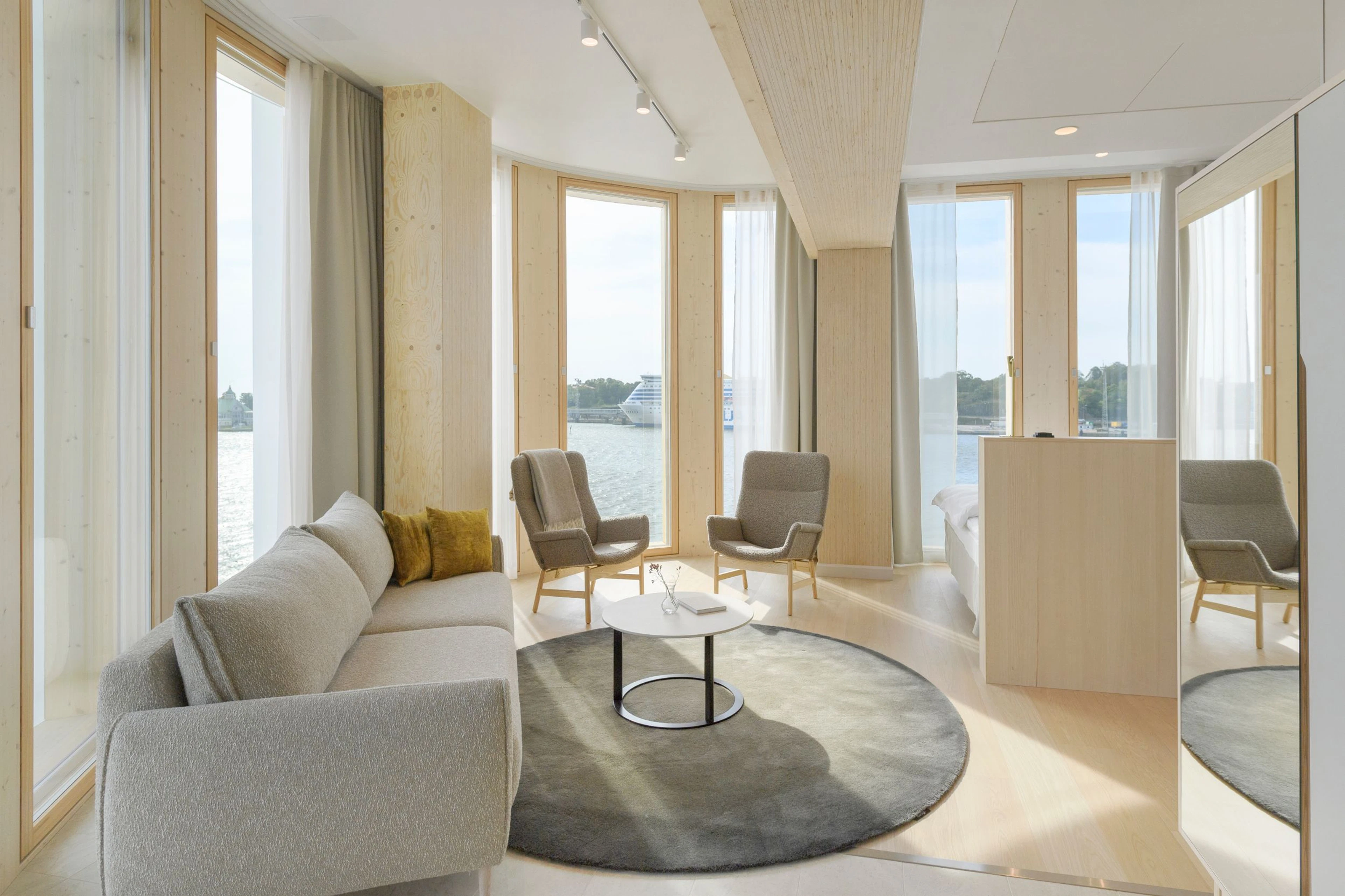 Solo Sokos Hotel Pier 4 Junior Suitesta aukeaa upea merinäköala.