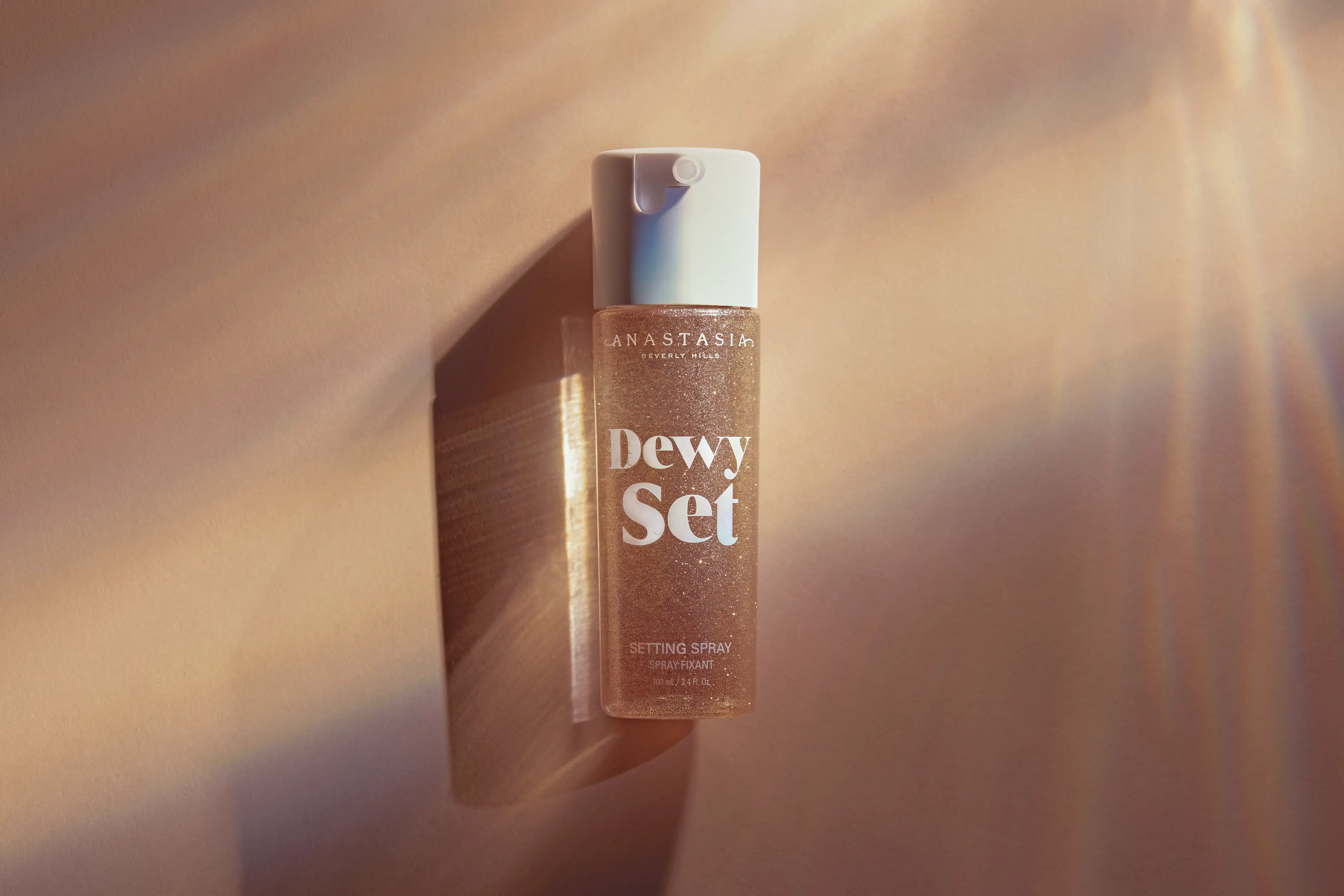 Anastasia Beverly Hills Dewy Setting Spray meikinkiinnityssuihke 100 ml