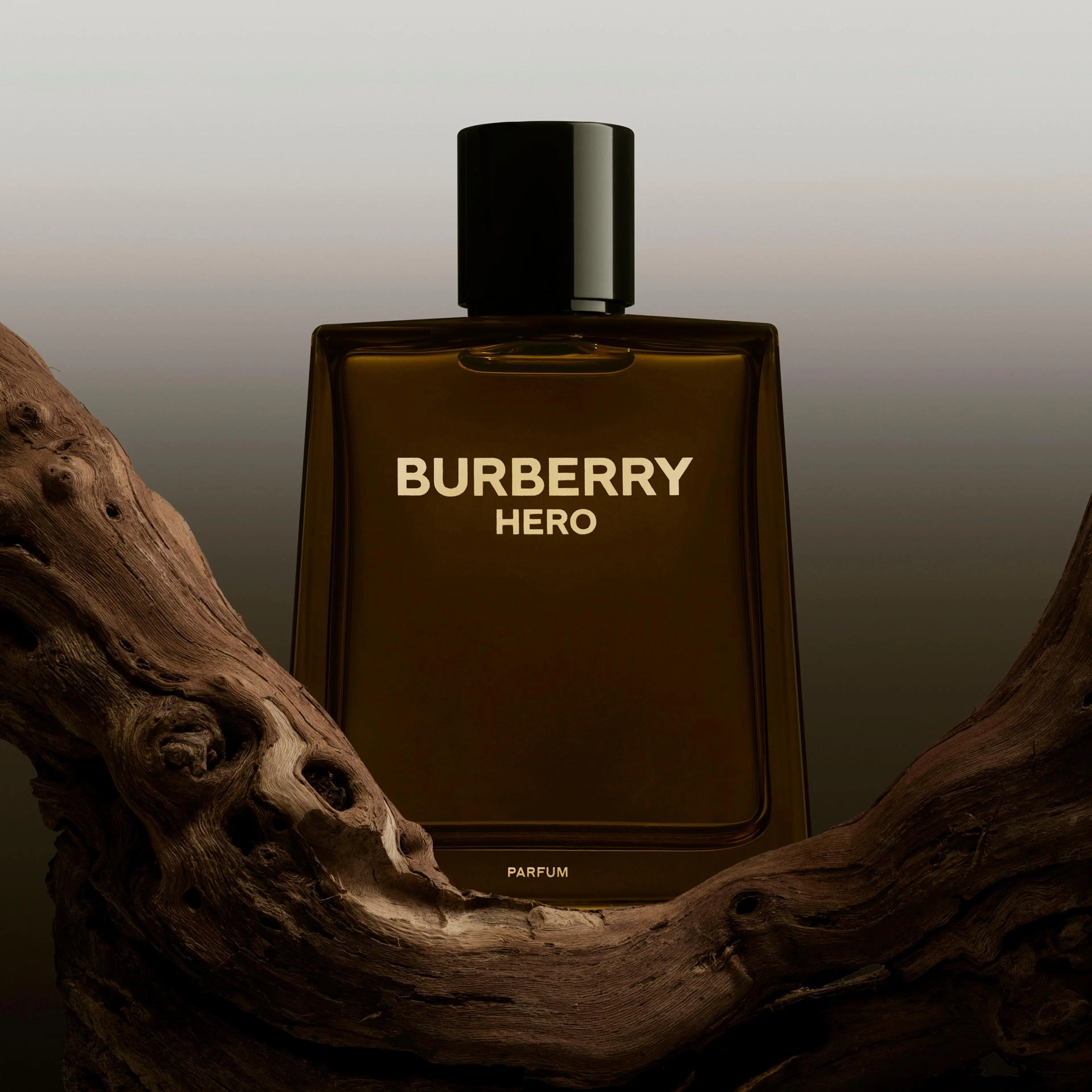 Buerberry Hero Parfum tuoksu 50 ml
