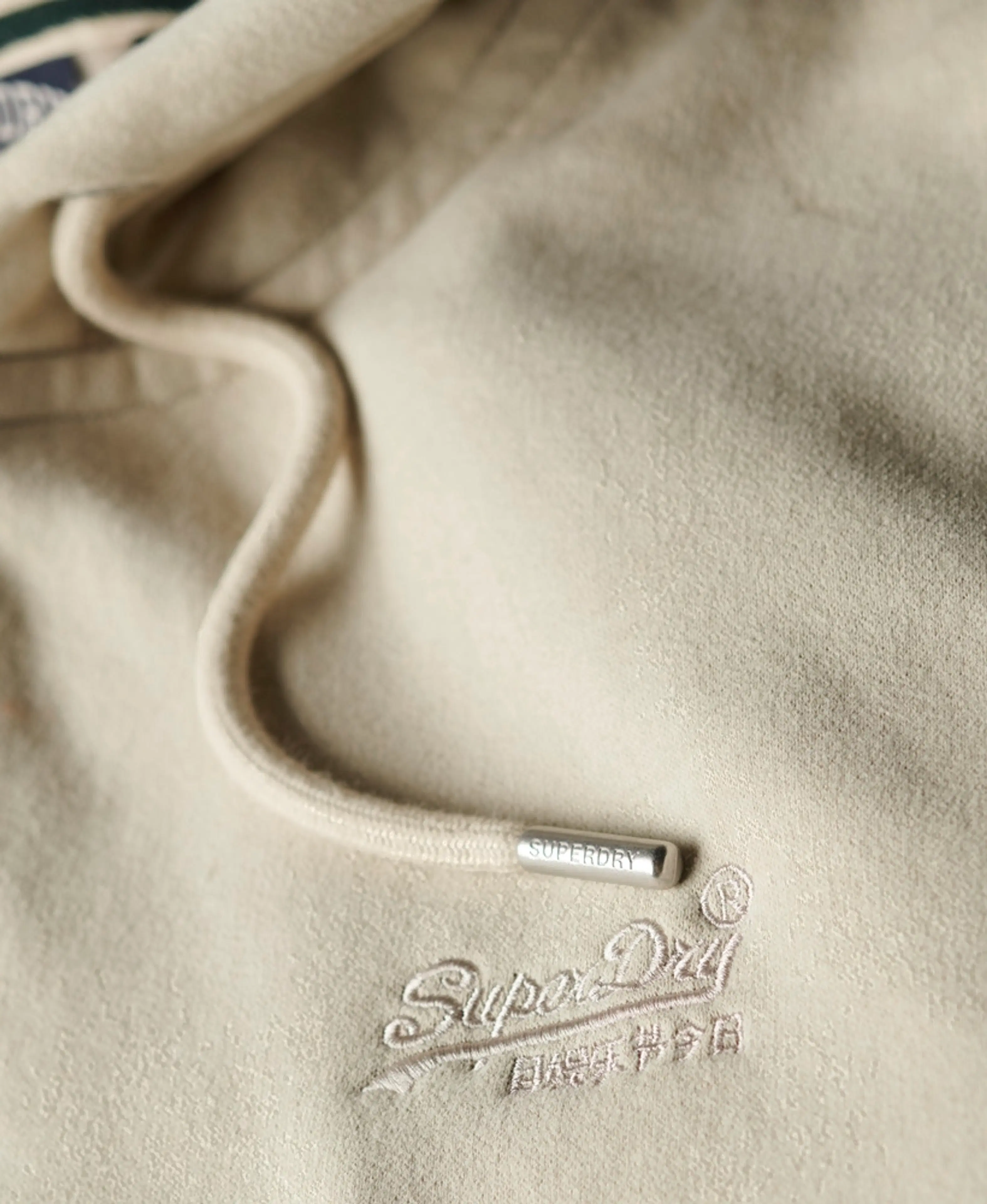 Superdry Essential logo hupparitakki