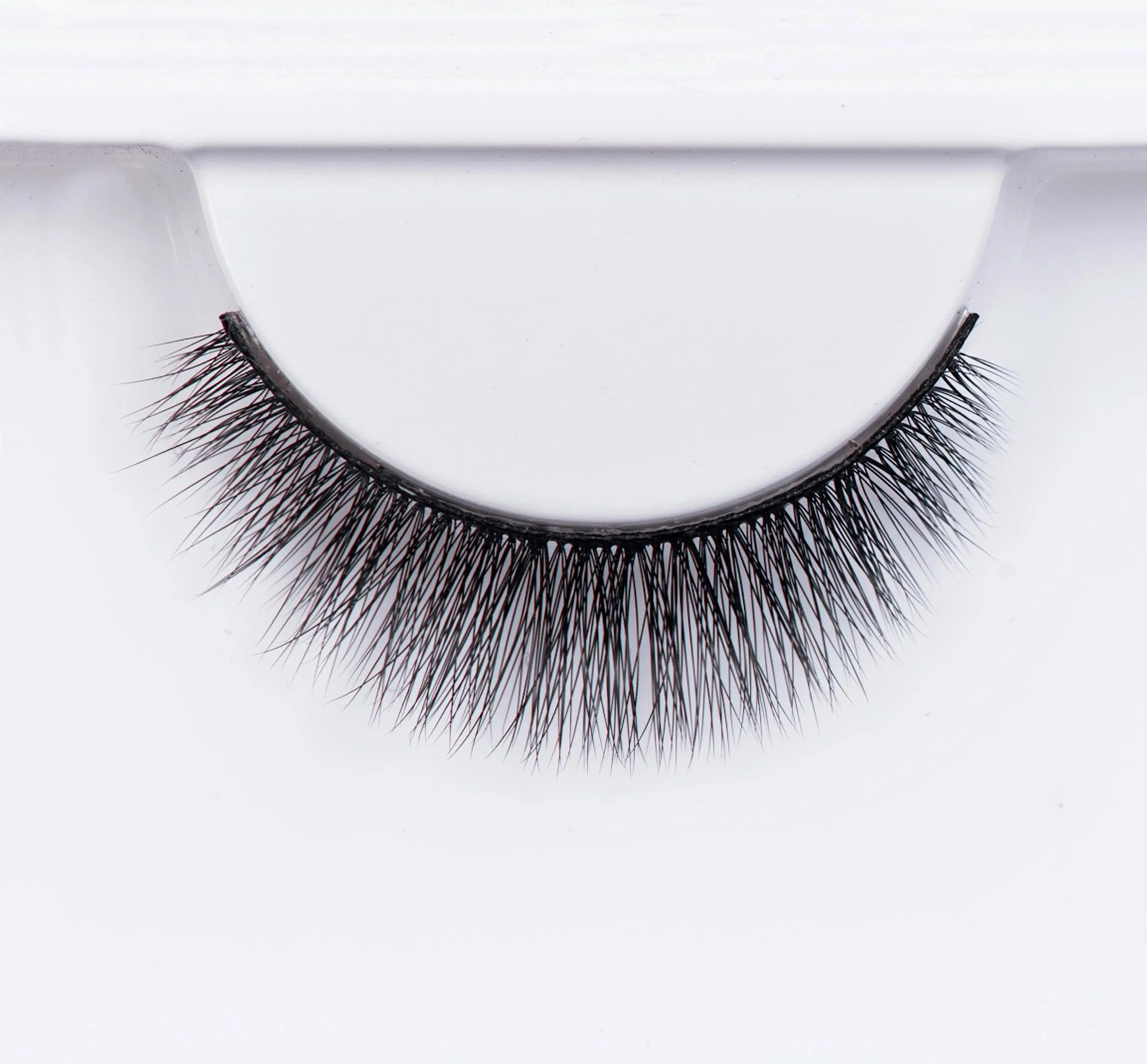 S020 Effortless Beauty Artificial Lashes Wild&Mild