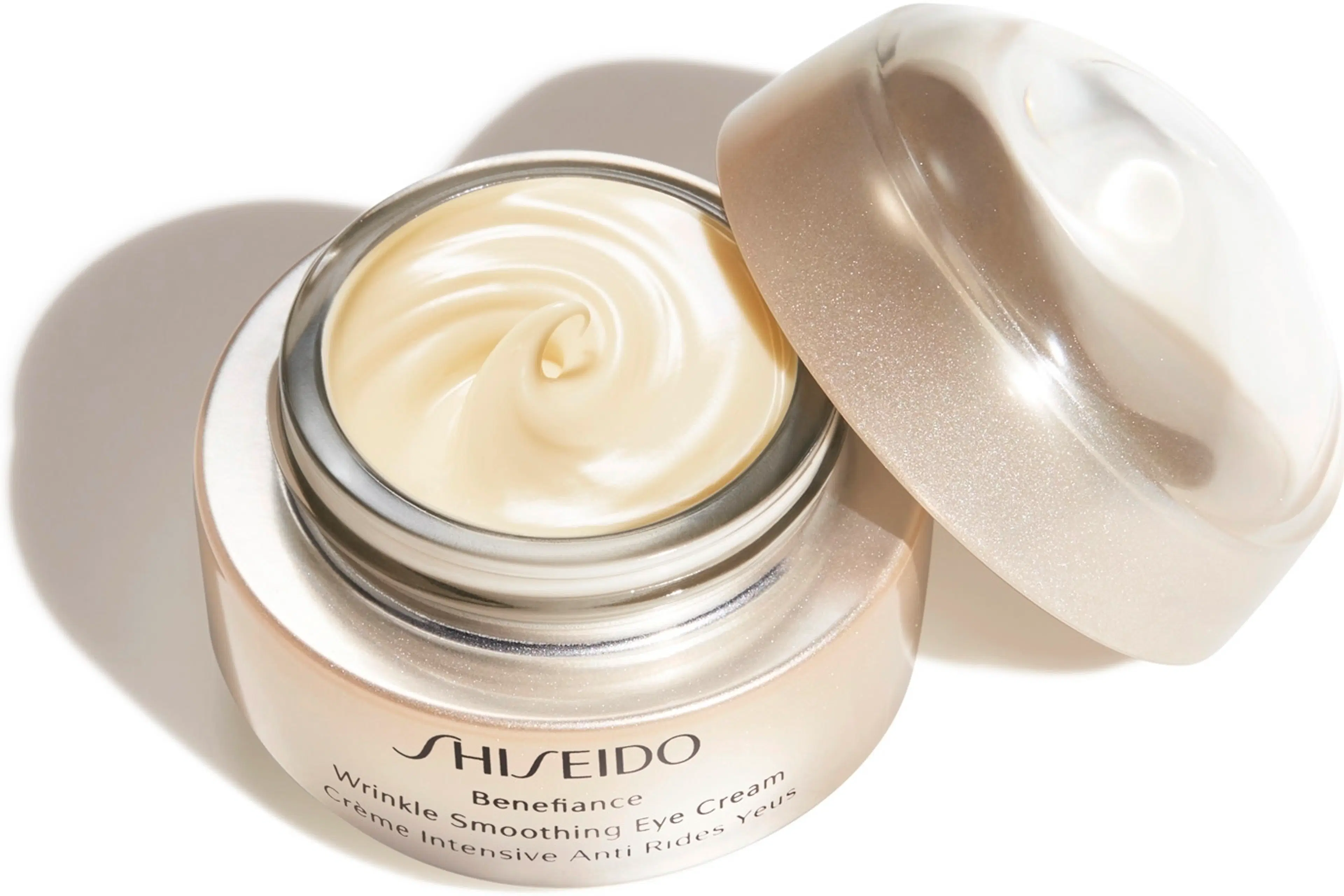 Shiseido Benefiance Wrinkle Smoothing Eye Cream silmänympärysvoide 15 ml