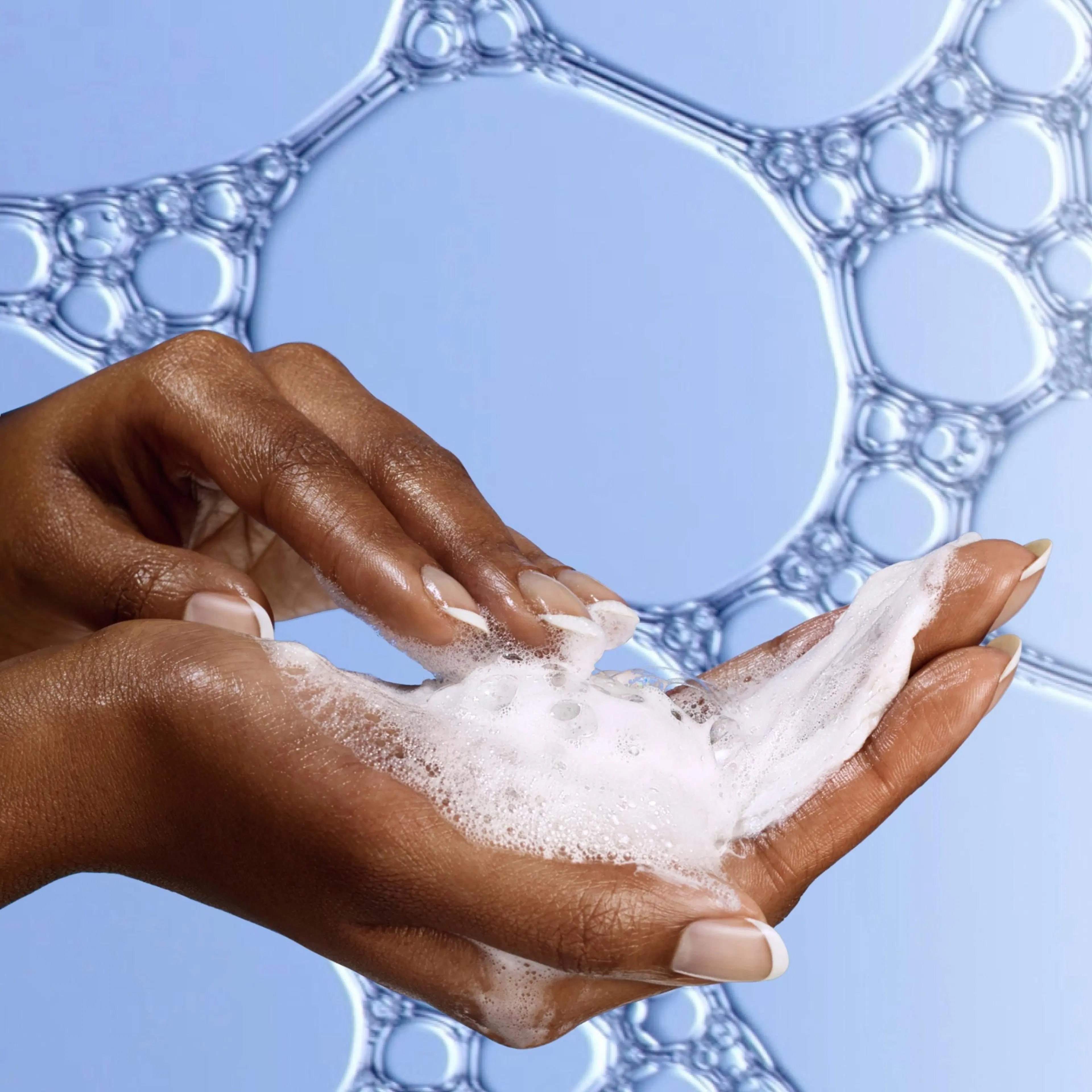 MAC Hyper Real Cream-To-Foam Cleanser kasvopuhdistus 30 ml