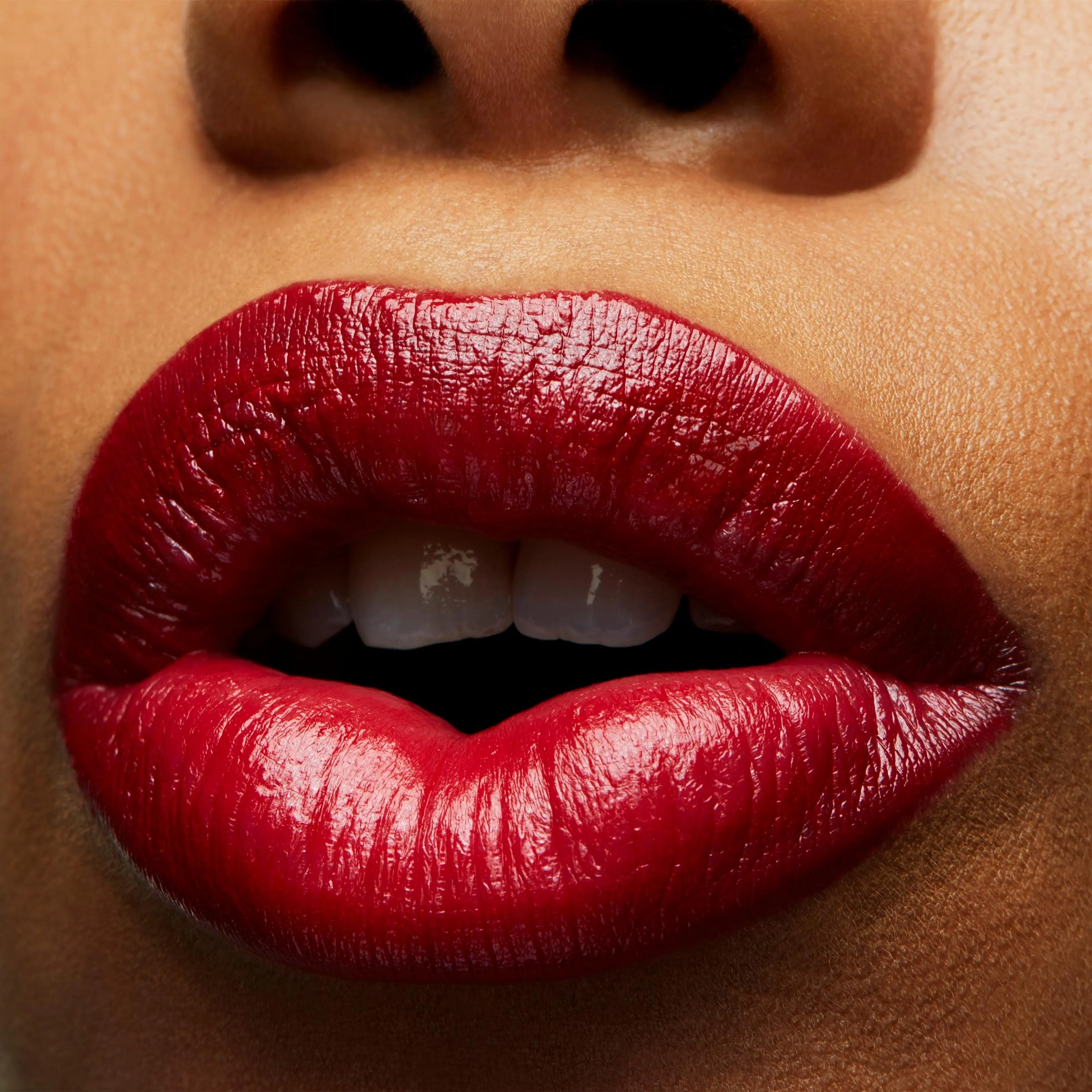 MAC Cremesheen Lipstick huulipuna 3 g