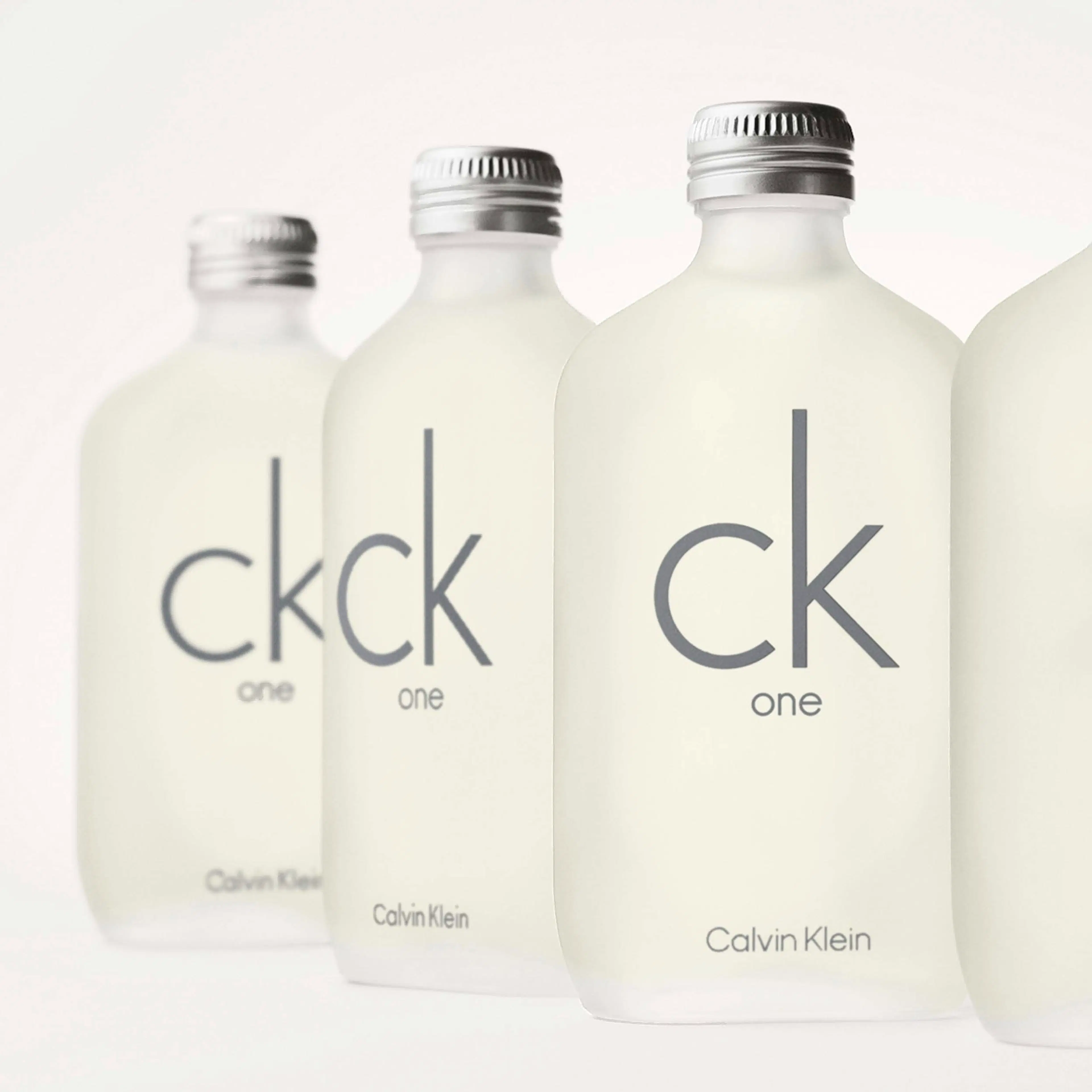 Calvin Klein CK One EdT tuoksu 100 ml