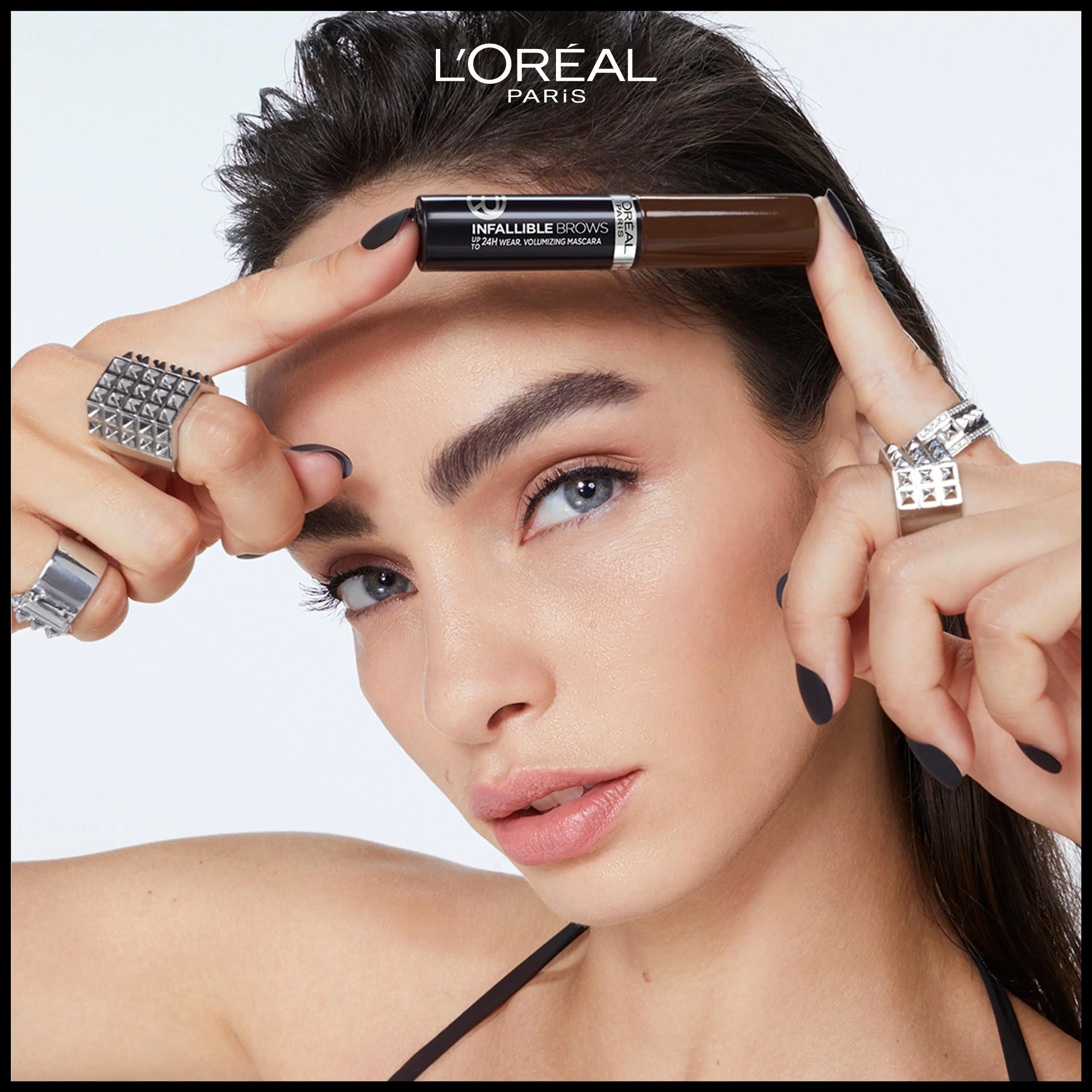 L'Oréal Paris Infaillible Brows 24H Volumizing Mascara 1.0 Ebony kulmamaskara 5ml