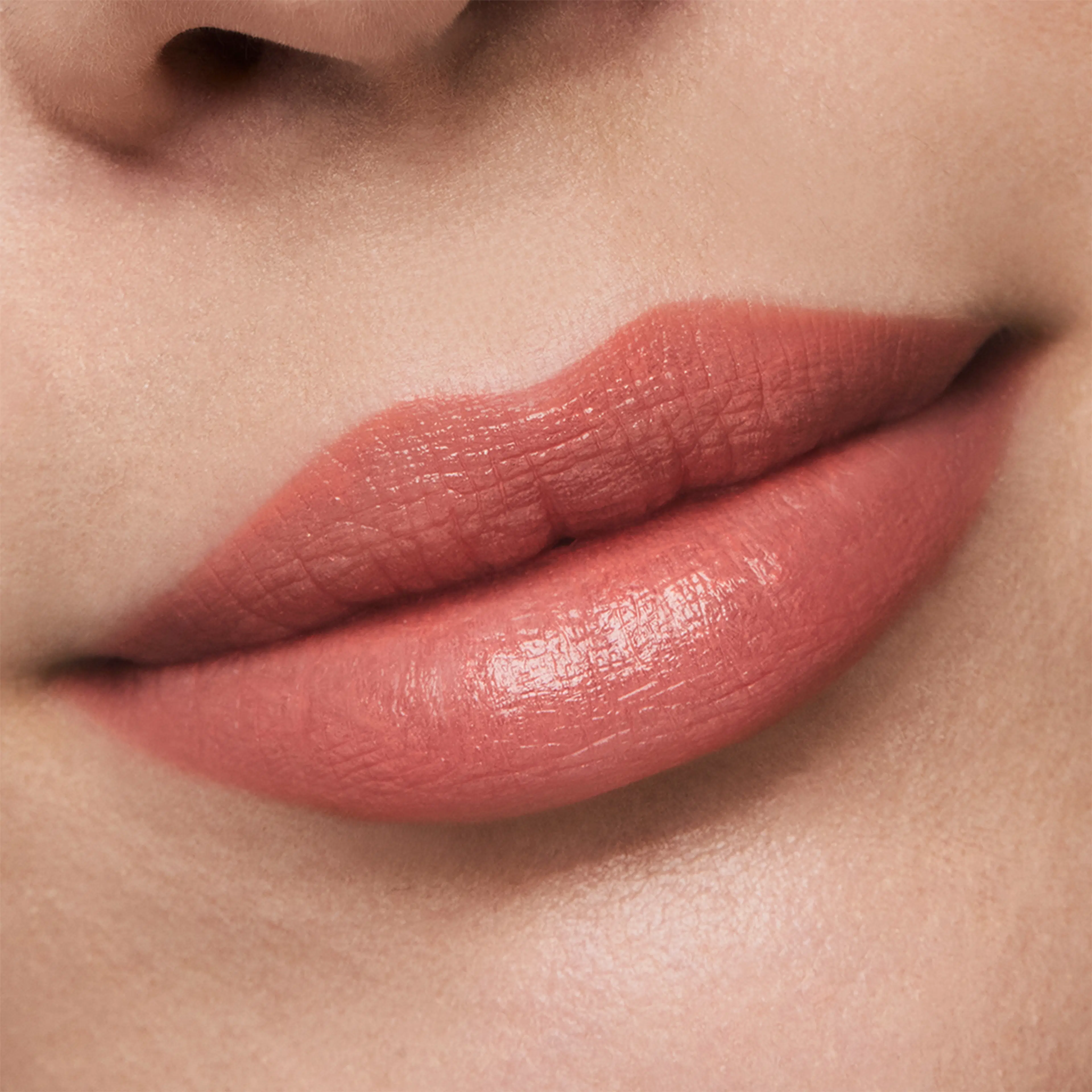 Estée Lauder Pure Color Lipstick Hi-Lustre huulipuna 3,5 g