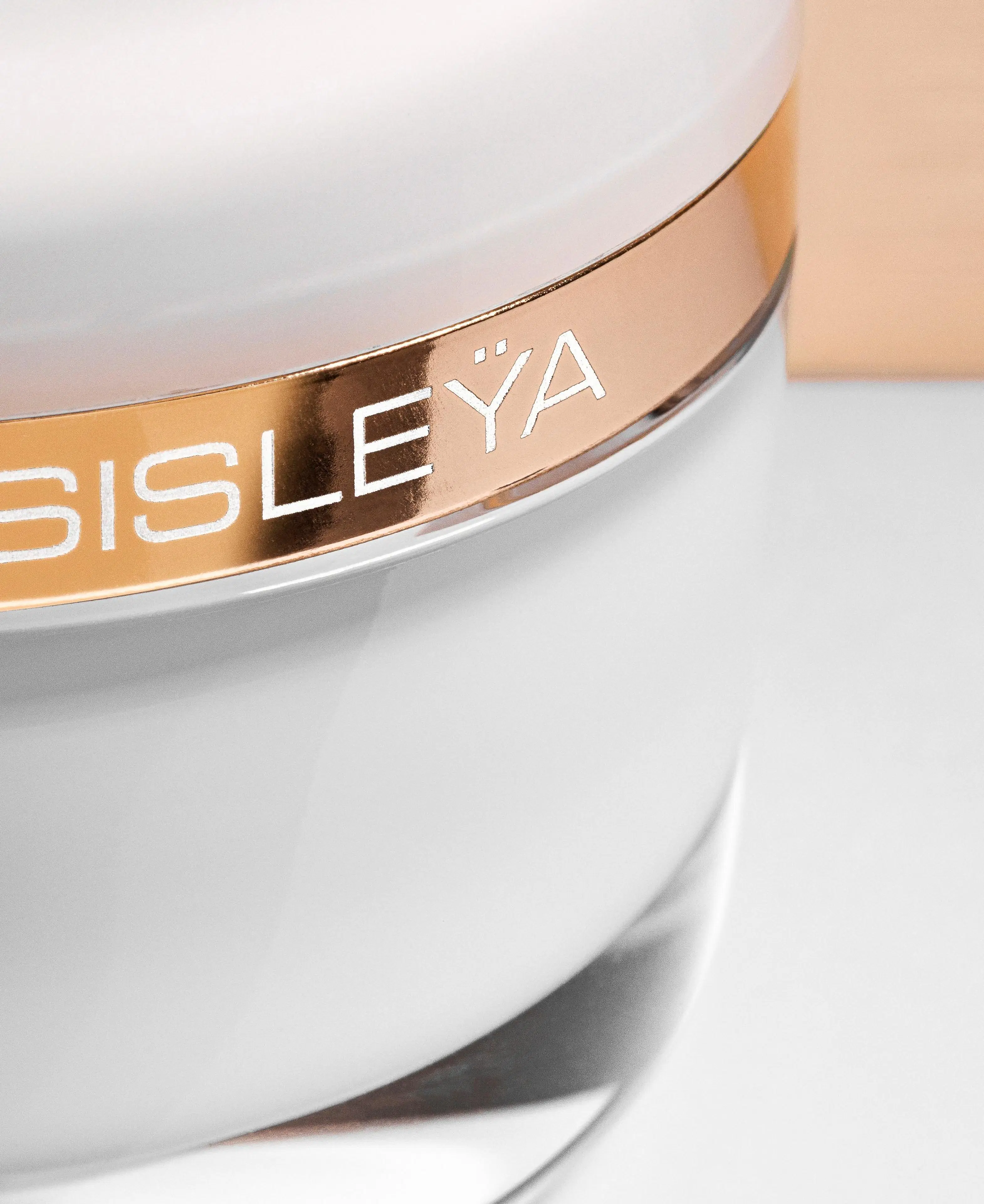 Sisley Sisleÿa l'Intégral Anti-Age Extra-Rich hoitovoide 50 ml