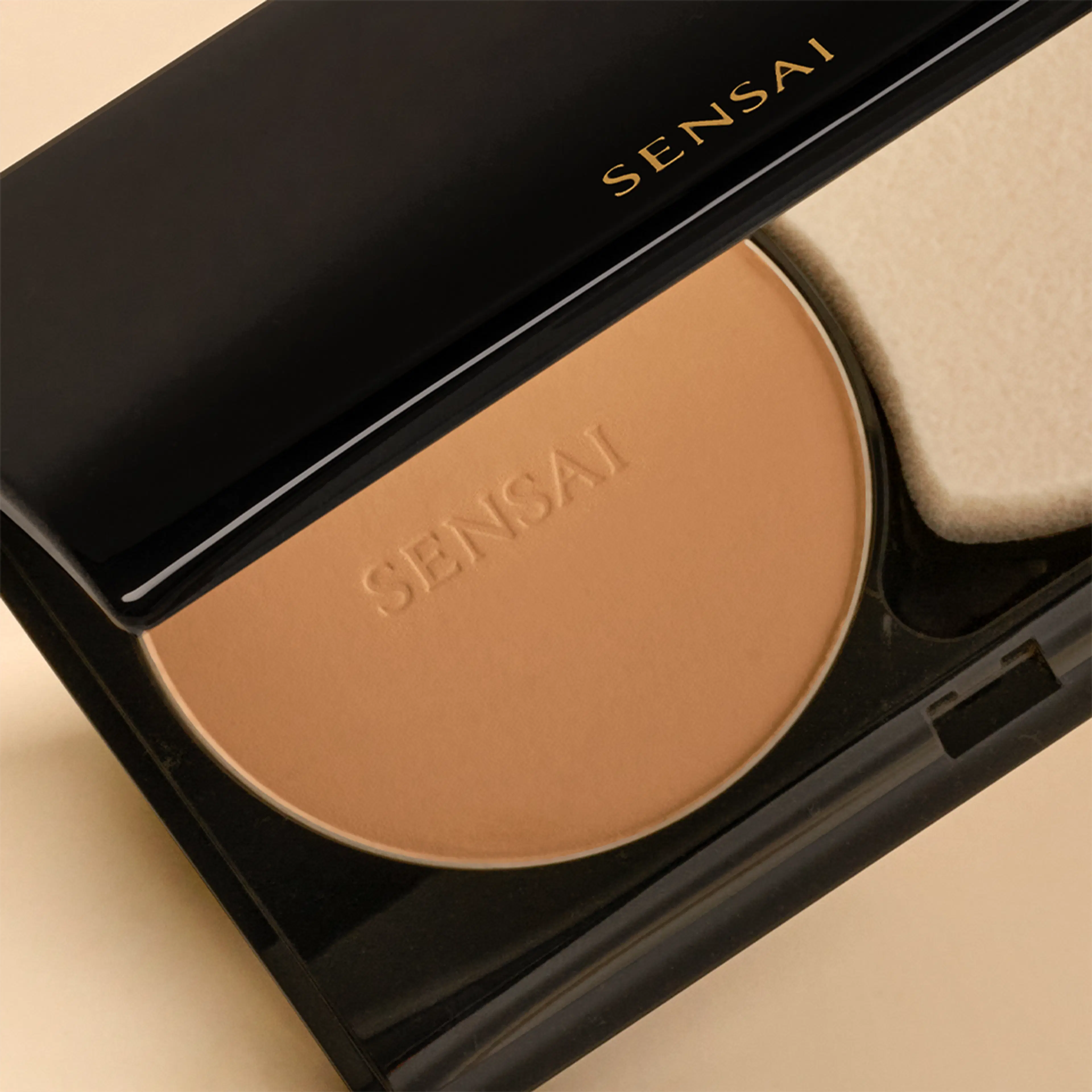 Sensai Total Finish Make-up Refill meikkipuuterin täyttöpakkaus 11 g