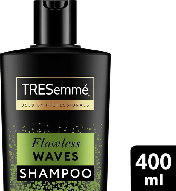 TRESemmé  Flawless Waves Shampoo  Ammattimaista laatua   400 ML