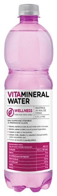 Vitamineral Wellness vaarika-aaloe vera maitseline vitamiinivesi 750 ml